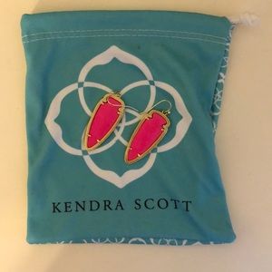 Kendra Scott Skylar earrings- HOT PINK